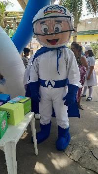 ATOMITO participando en la feria 